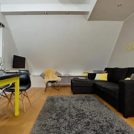 Yellow Upmarine Apartment