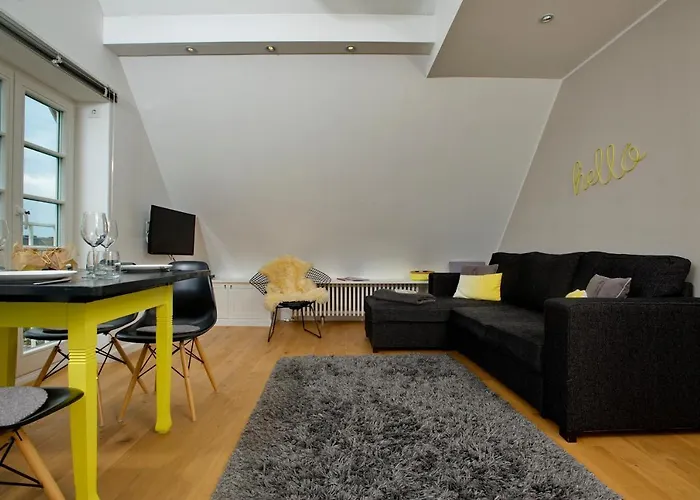 Yellow Upmarine Appartement